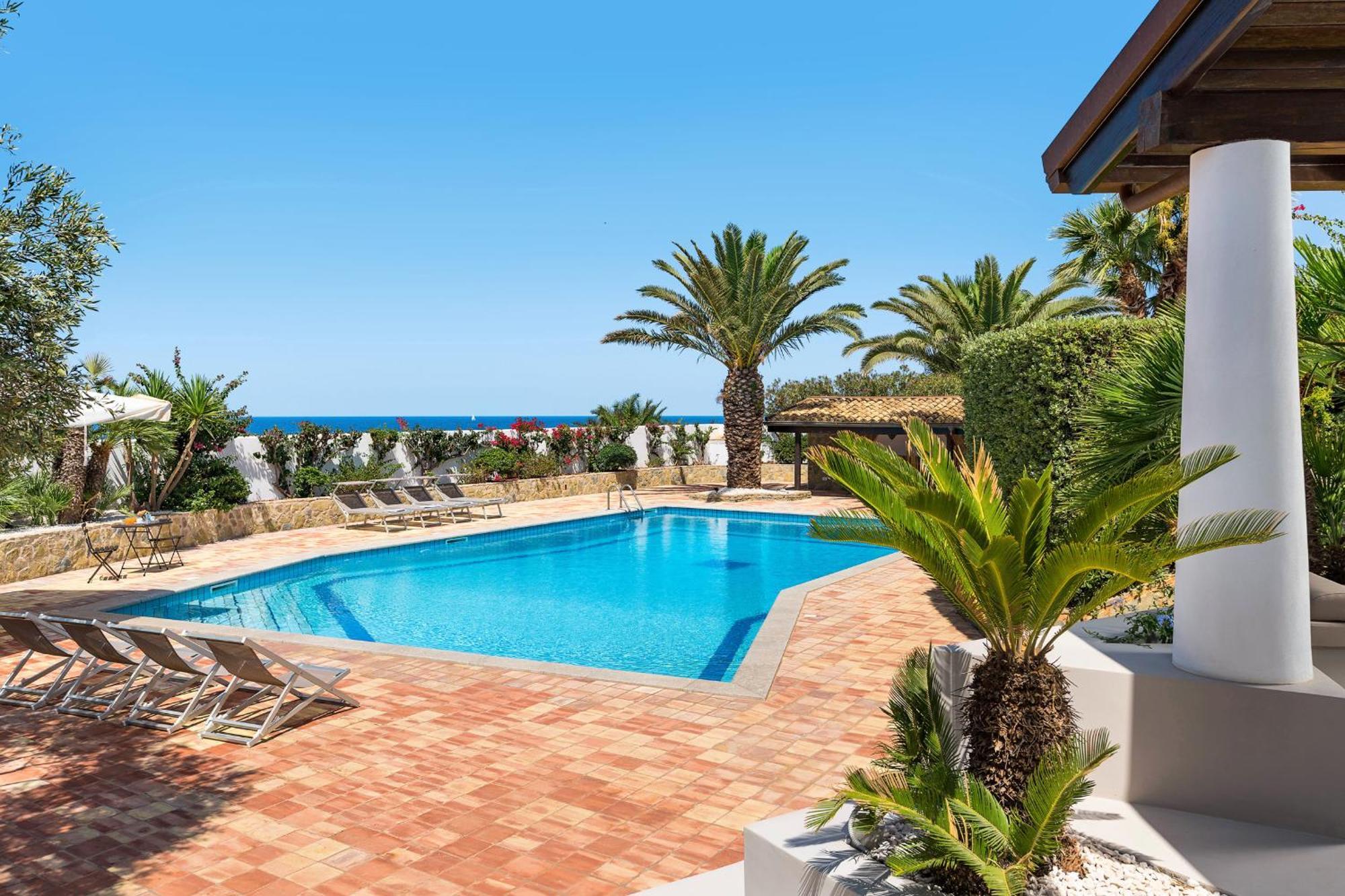 Cala Mancina Villa San Vito Lo Capo